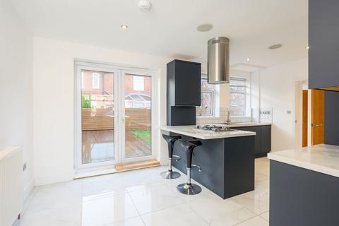 4 bedroom semi-detached house for sale, Anderson Grove, York YO24