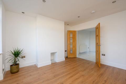 4 bedroom semi-detached house for sale, Anderson Grove, York YO24