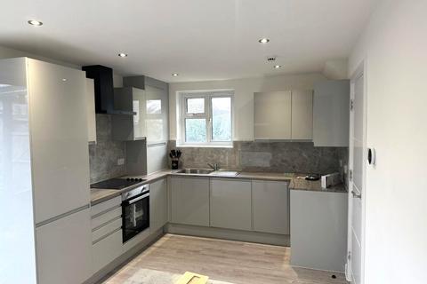 1 bedroom in a house share to rent, Tilbury, RM18