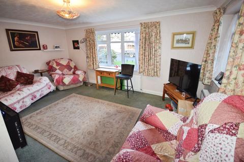 3 bedroom detached bungalow for sale, Gleneagles Drive, Skegness PE25