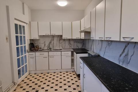 3 bedroom semi-detached house for sale, Canon Street, Leicester, LE4