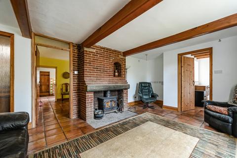 3 bedroom semi-detached house for sale, The Street, Brook, Ashford, Kent, TN25