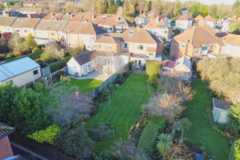 3 bedroom semi-detached house for sale, Rydal Grove, Cottingham