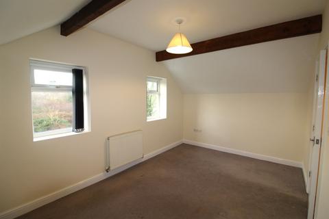 2 bedroom flat to rent, Flat 3, 32 Wood Lane, Rothwell
