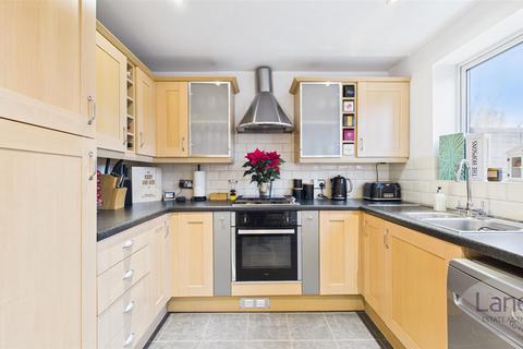 undefined, Cranleigh Close, Cheshunt