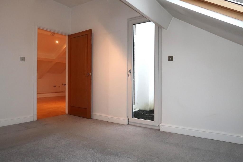 Belle Vue Ct - 7.jpg