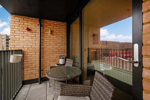 1 bedroom flat to rent, Colindale Gardens, London, NW9