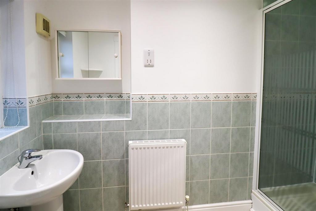 Ensuite.jpg