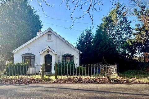 undefined, Slough Road, Iver Heath SL0