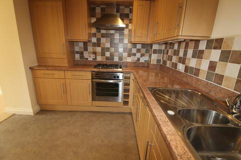 2 bedroom apartment to rent, Brewers Court, Willeys Avenue