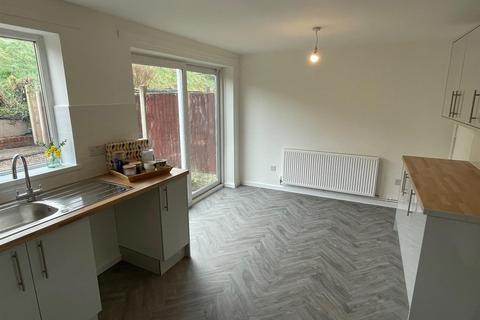 undefined, Lynnes Close, Blidworth, Notts, NG21 0TU