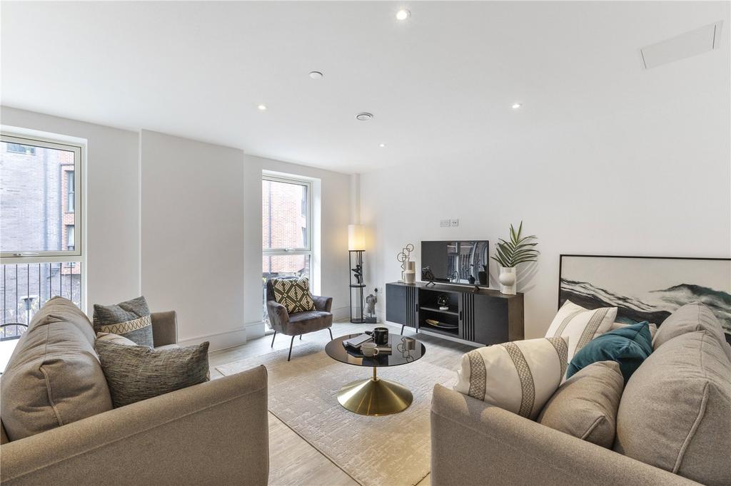 Show Apartment