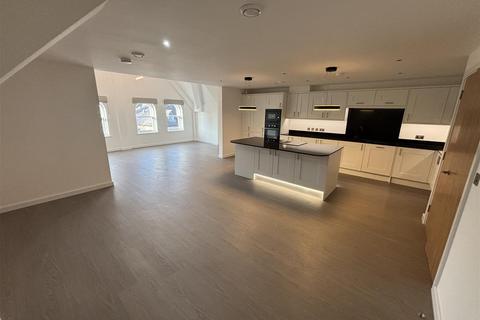 undefined, Ashley Road, Hale, Altrincham