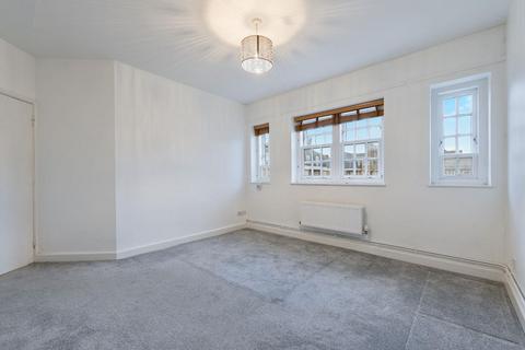 1 bedroom flat for sale, Aldenham Street, Euston, NW1