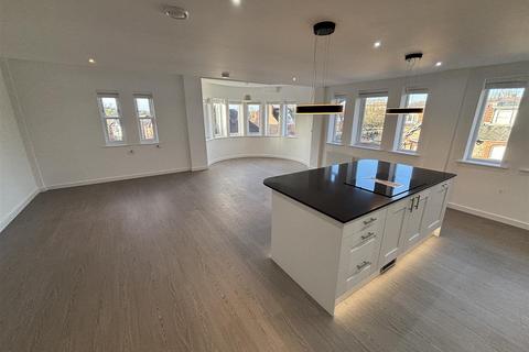 undefined, Ashley Road, Hale, Altrincham