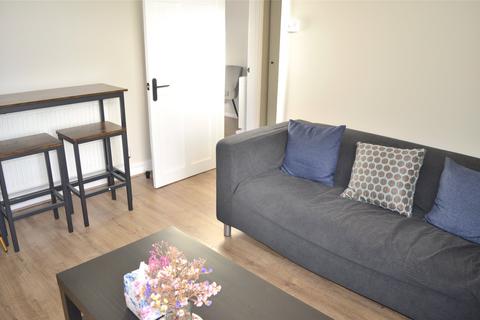 1 bedroom maisonette to rent, Sorrento Road, Sutton SM1