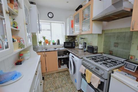 2 bedroom end of terrace house for sale, Carter Road, London, SW19
