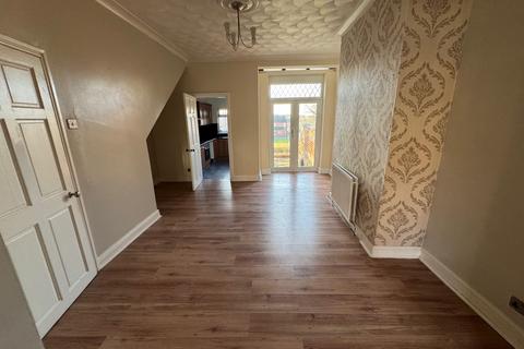 2 bedroom terraced house for sale, Wallace Lane, Wigan, WN1