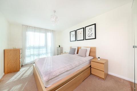 2 bedroom flat for sale, Admiral House, 19 St. George Wharf, London