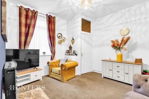 2 bedroom terraced house for sale, Huddersfield Road, Oldham