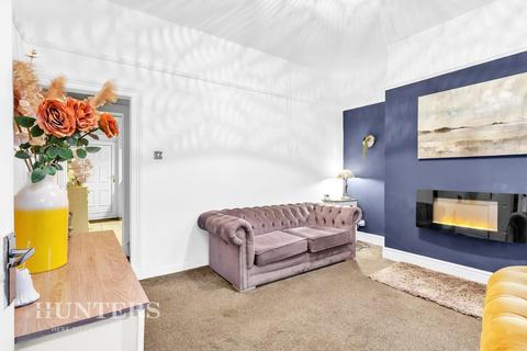 2 bedroom terraced house for sale, Huddersfield Road, Oldham