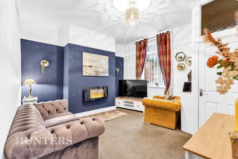 2 bedroom terraced house for sale, Huddersfield Road, Oldham