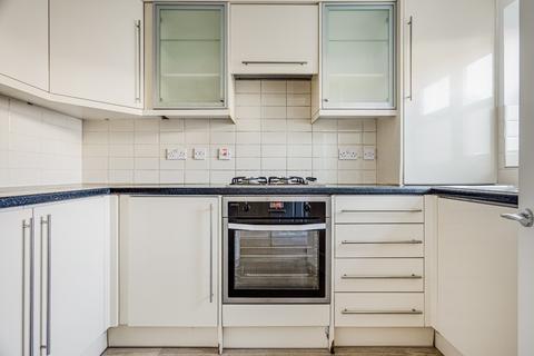 3 bedroom terraced house to rent, Pownall Road, Hounslow