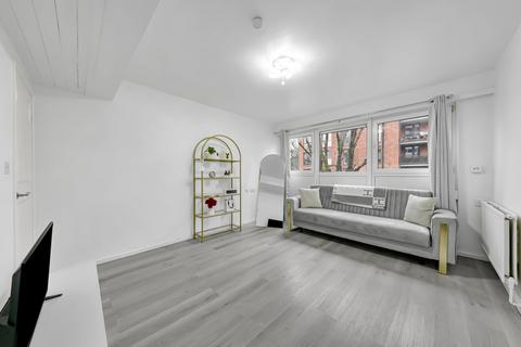 1 bedroom flat to rent, Kimble House, Dalmeny Avenue, London