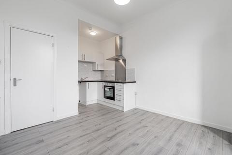 undefined, 233 Holmlea Road, Flat 0/2, Cathcart, Glasgow, G44 4DT