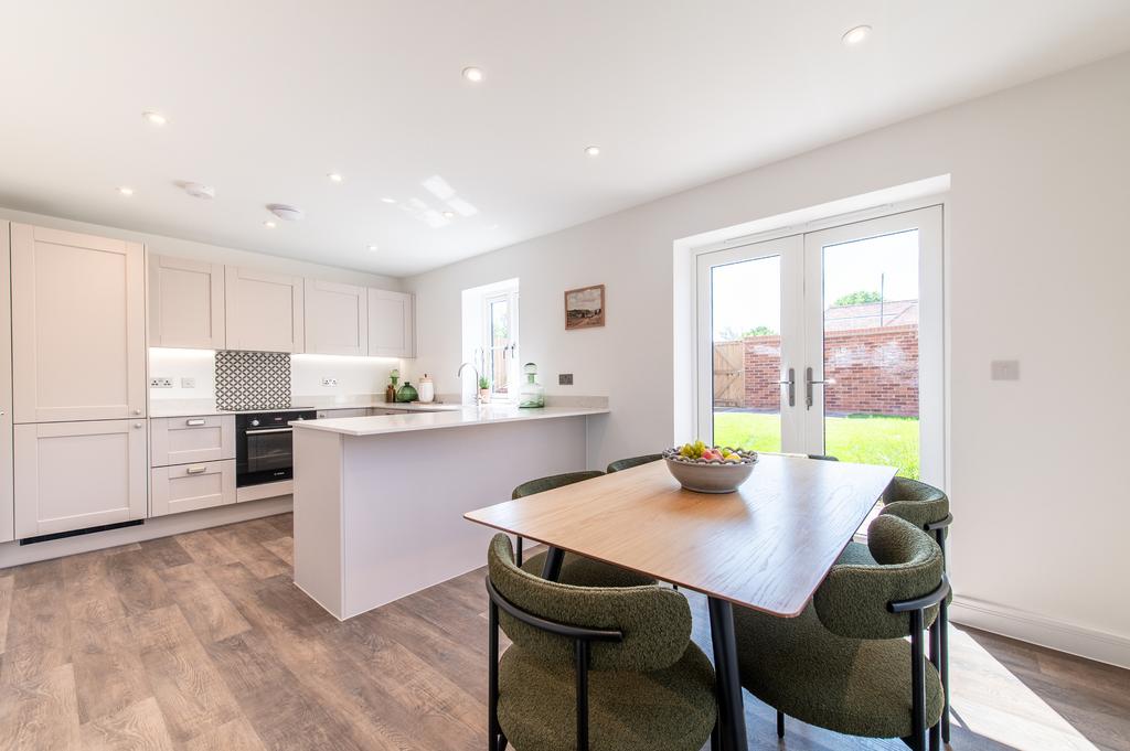 The Wisley kitchen/dining at previous development