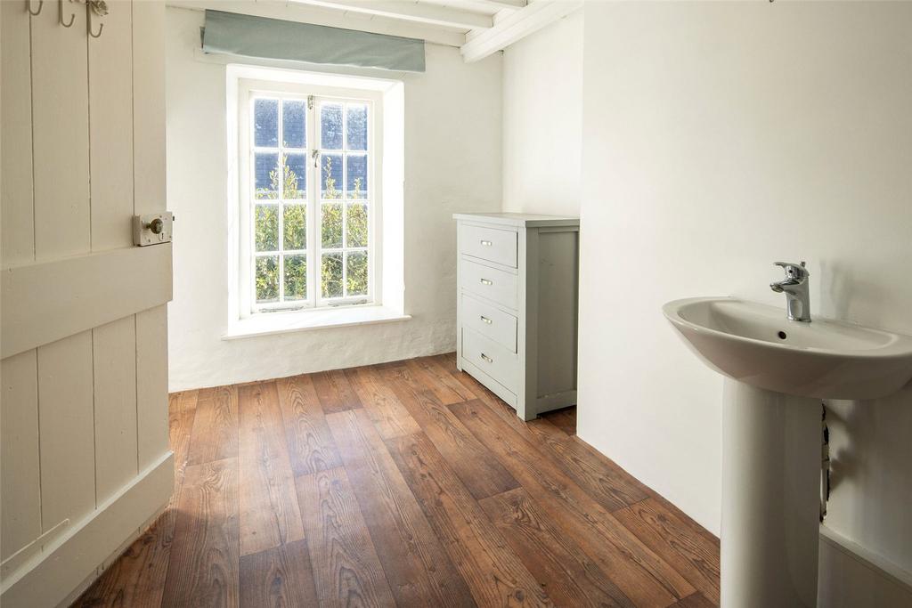 Cottage Bathroom