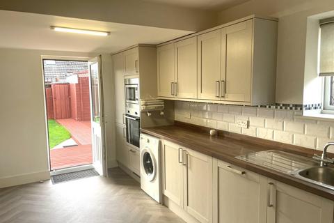3 bedroom bungalow for sale, Lavenham Road, Grimsby, DN33