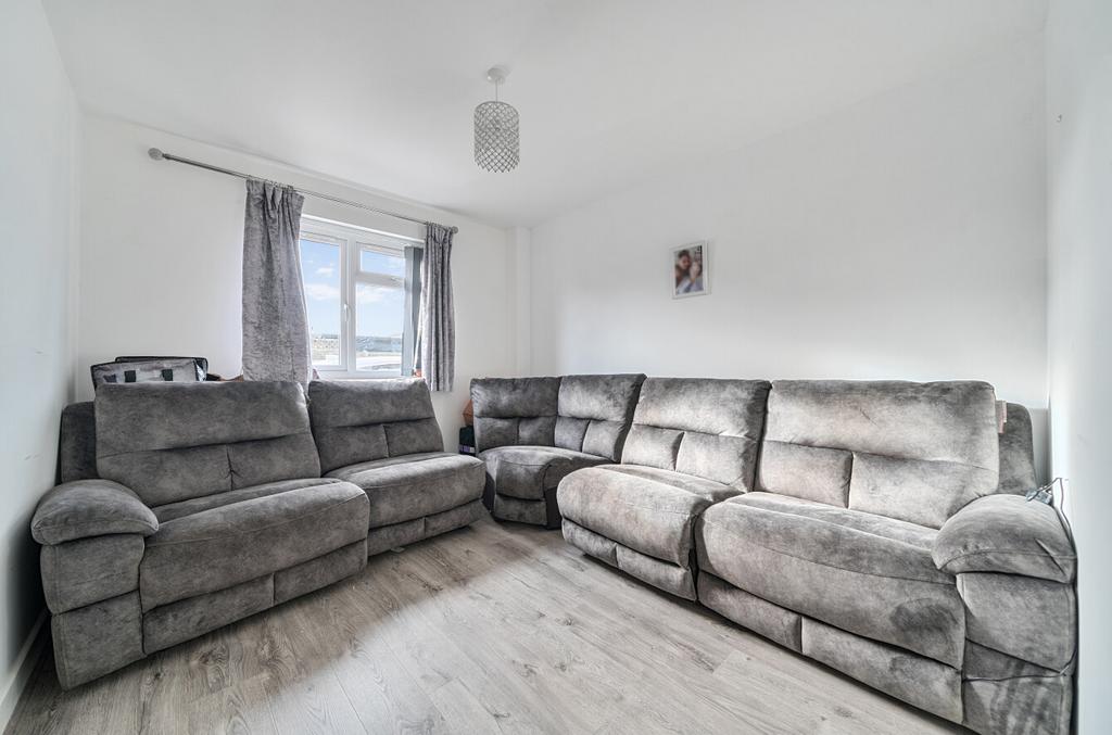 1389029-10-693ac1...