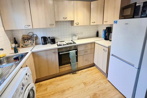 undefined, New Bells Court, Edinburgh, EH6