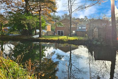 4 bedroom detached house for sale, Fir Tree Way, Fleet, Hampshire