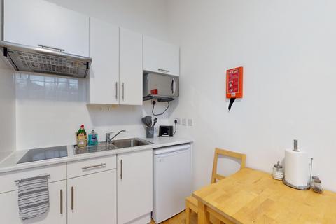 undefined, Thane Villas, Finsbury Park, Greater London, N7