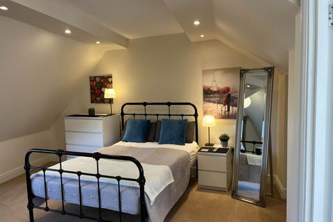 undefined, Willowbrook, Great George, Godalming GU7