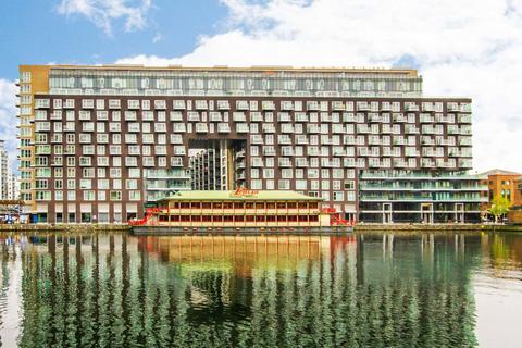 undefined, Baltimore Wharf, London E14