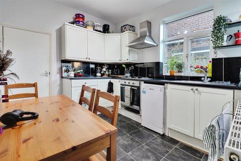 3 bedroom terraced house for sale, Sackville Street, Basford