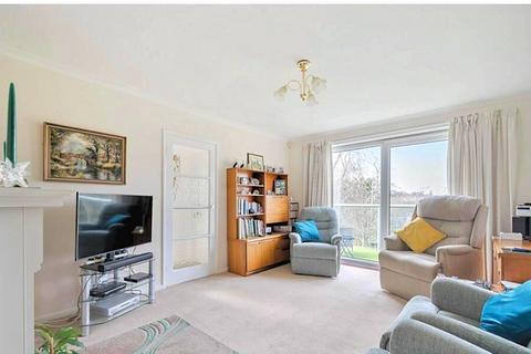 3 bedroom detached house for sale, Ringstead Crescent, Weymouth