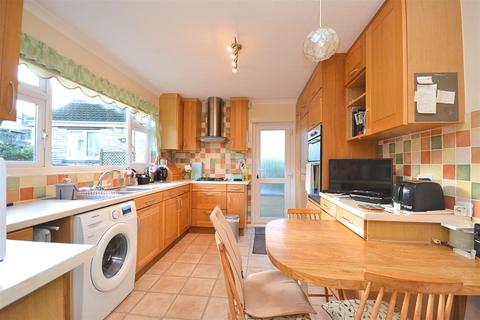 3 bedroom detached house for sale, Ringstead Crescent, Weymouth