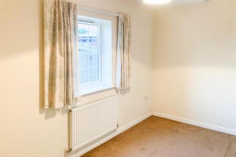 undefined, St. Matthews Close, Nuneaton