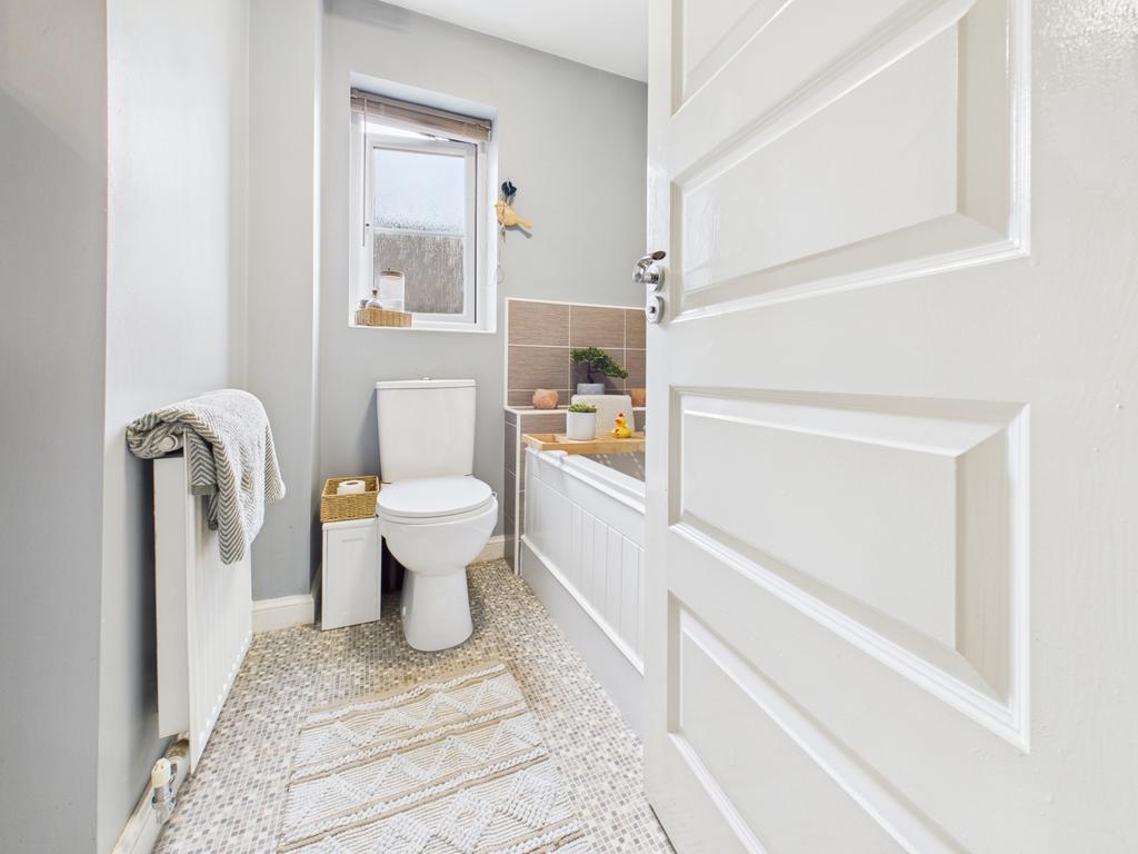 Cam03729 g0 pr0131 still009