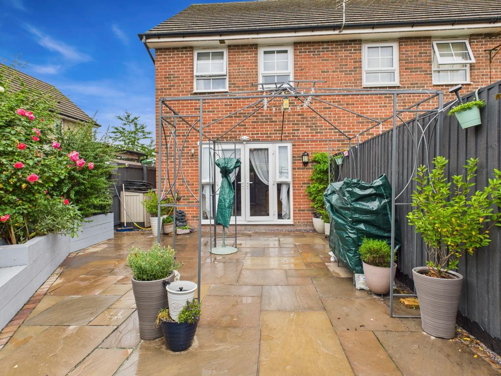 Cam03729 g0 pr0131 still026