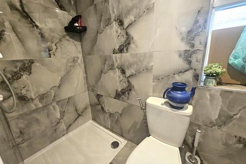 3 bedroom semi-detached house for sale, Grittleton Avenue, Wembley