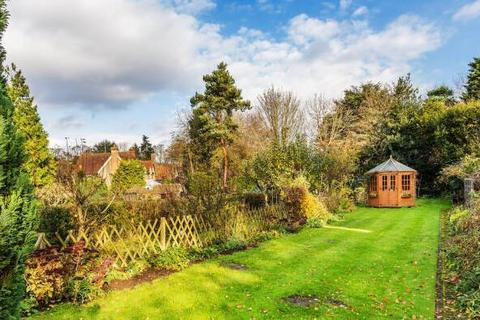 3 bedroom semi-detached house for sale, Titsey Road, Limpsfield Village, Oxted, Surrey, RH8