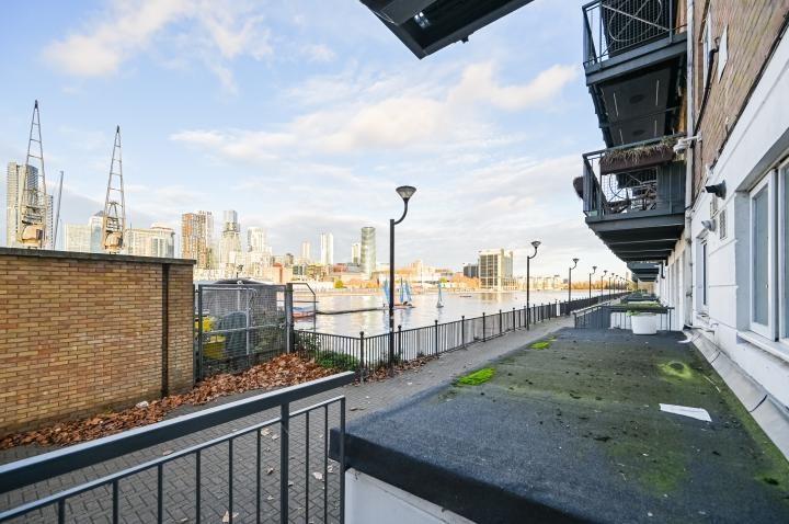 Chpk3268936 large-8-08 jpg