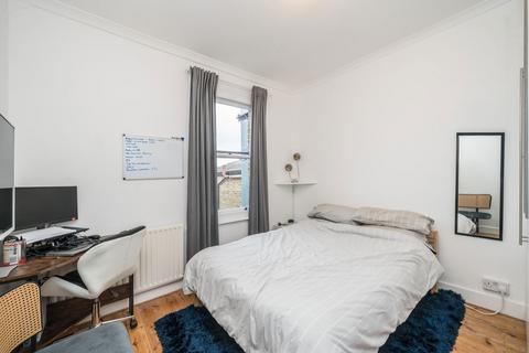 undefined, Sandycombe Road, Richmond TW9
