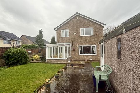4 bedroom detached house for sale, St James Close, Thornbury, BS35 1SH
