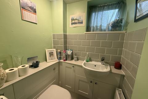 4 bedroom detached house for sale, St James Close, Thornbury, BS35 1SH